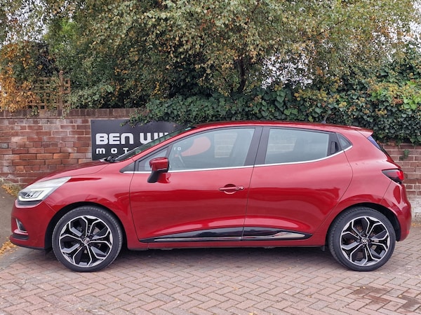 Used Renault Clio 2016 for sale - 76265820: Photo 2