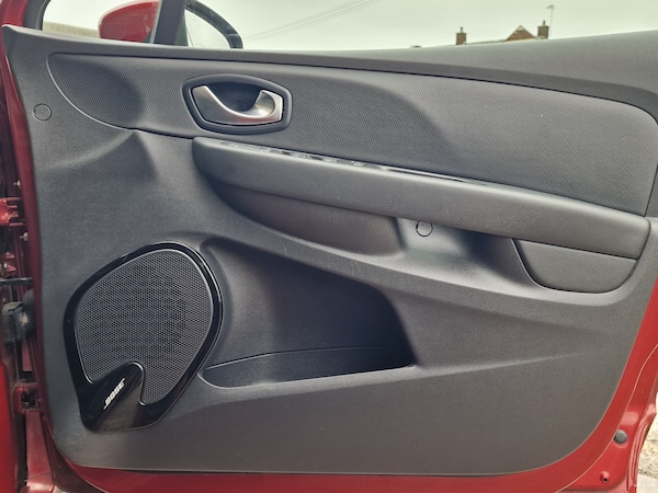 Used Renault Clio 2016 for sale - 76265820: Photo 31