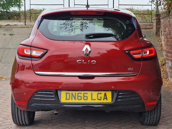 Used Renault Clio 2016 for sale - 76265820: Photo 4