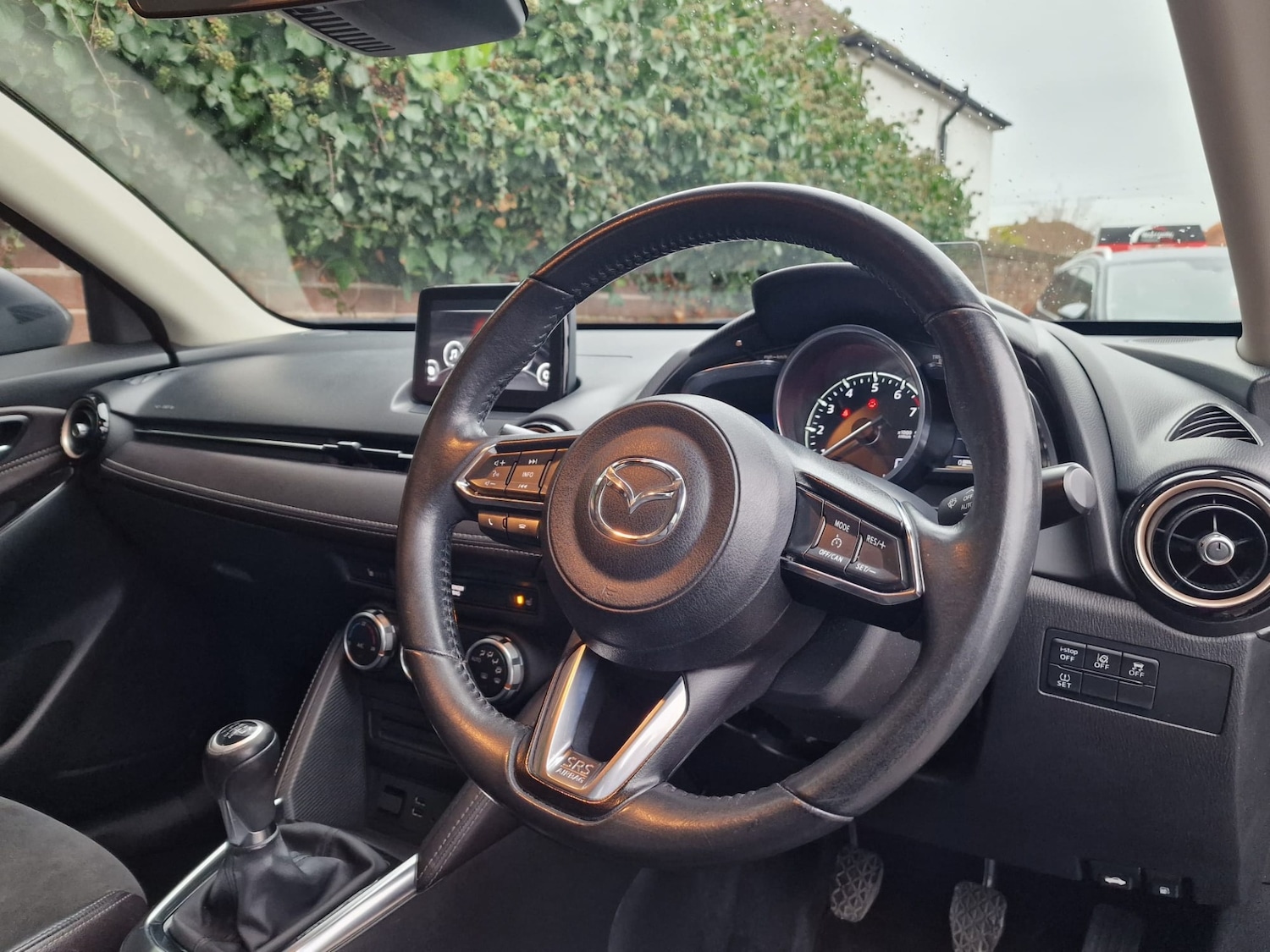 Used Mazda Mazda2 2018 for sale - 77033554: Photo 13