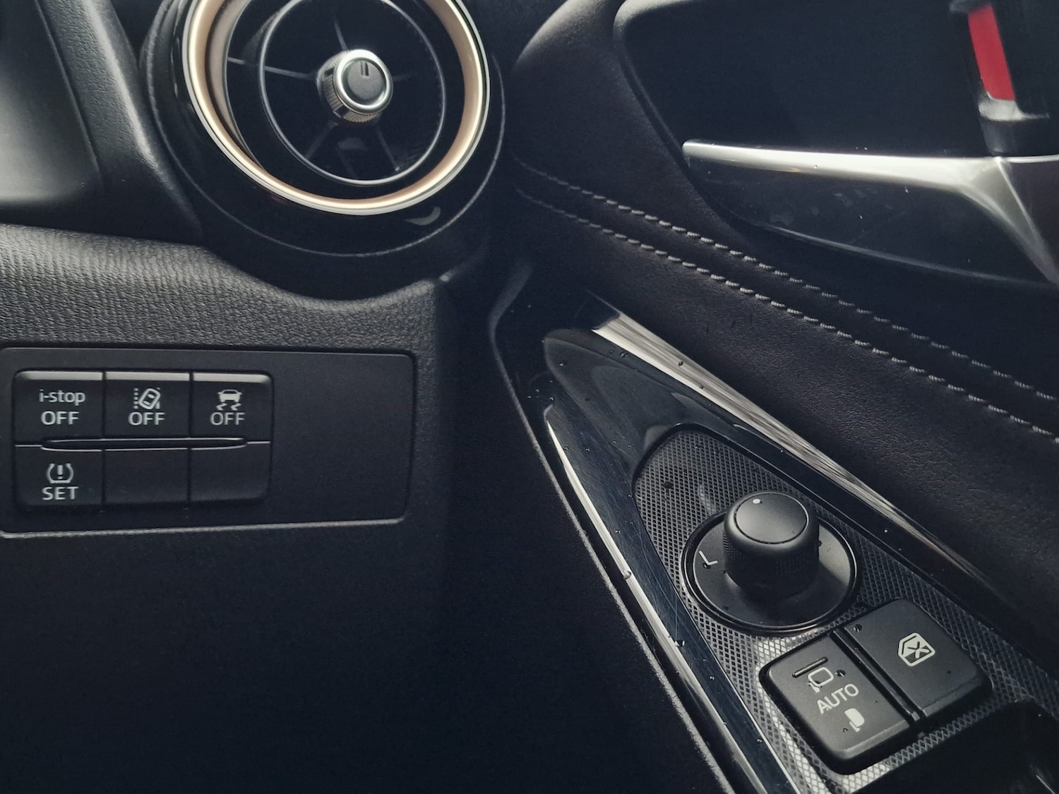 Used Mazda Mazda2 2018 for sale - 77033554: Photo 24