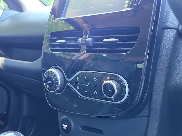 Used Renault Clio 2016 for sale - 75205269: Photo 25