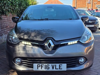 Used Renault Clio 2016 for sale - 75205269: Photo