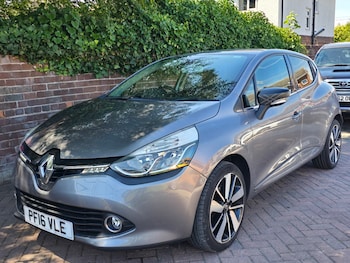 Used Renault Clio 2016 for sale - 75205269: Photo