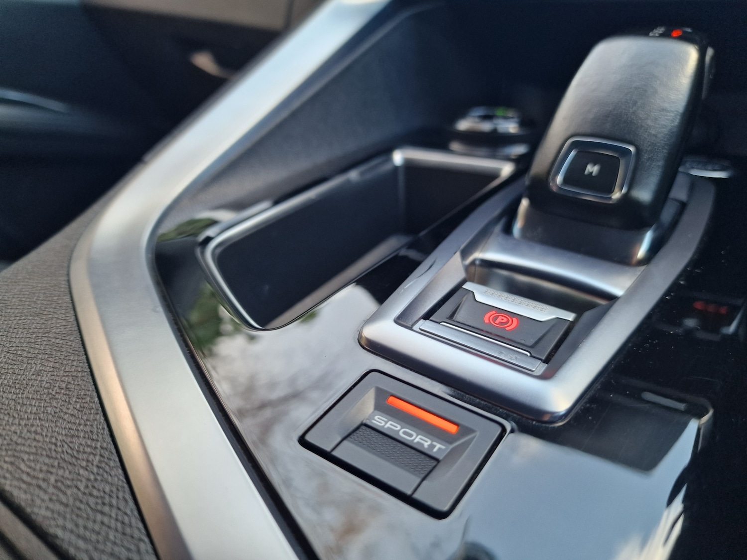 Used Peugeot 3008 2017 for sale - 77847957: Photo 25