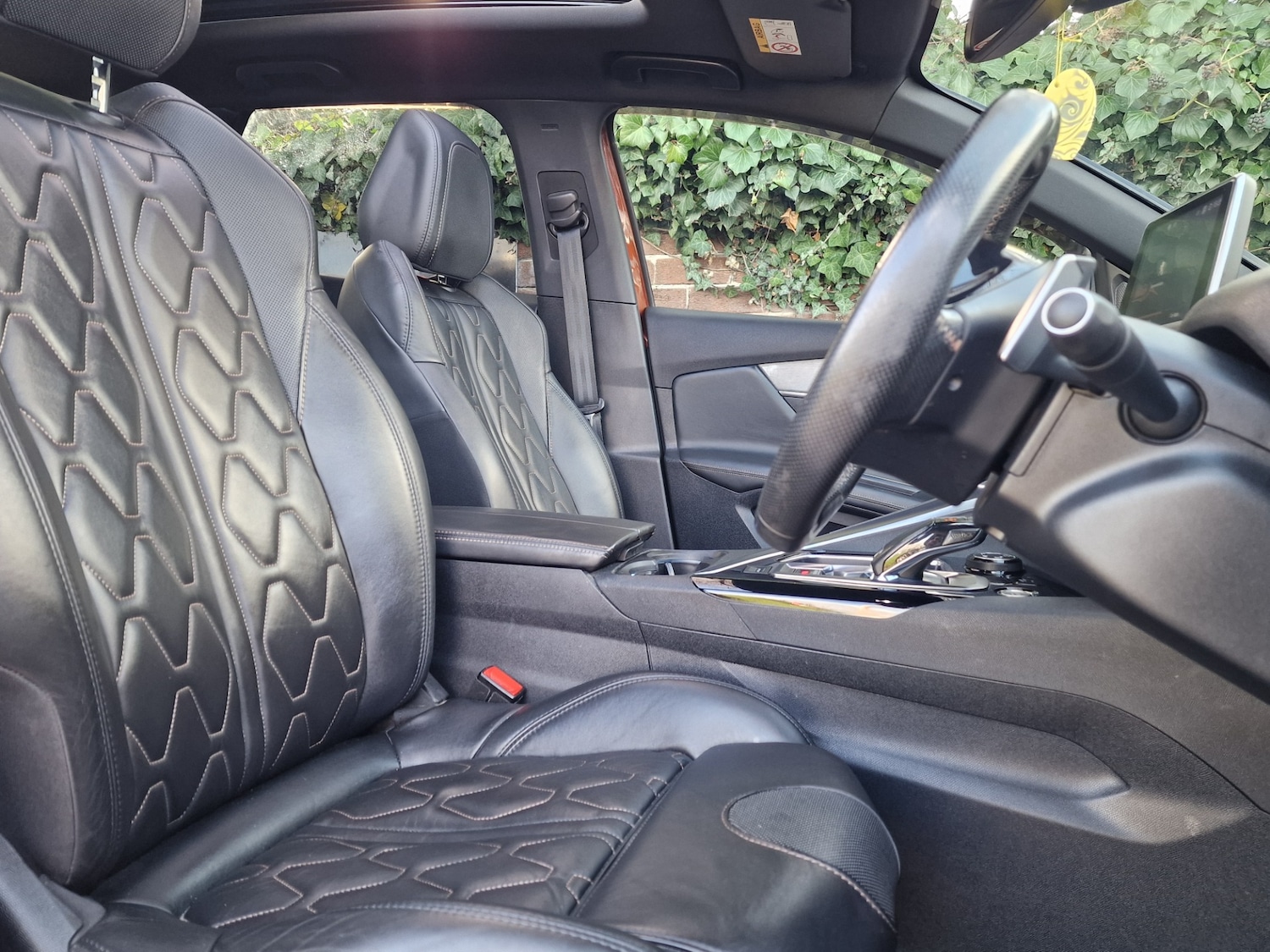 Used Peugeot 3008 2017 for sale - 77847957: Photo 9