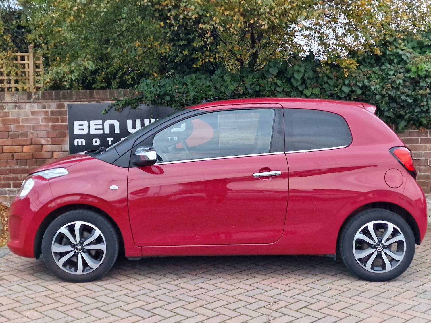 Used Citroen C1 2018 for sale - 76615859: Photo 2