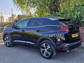 Used Peugeot 3008 2018 for sale - 78470474: Photo