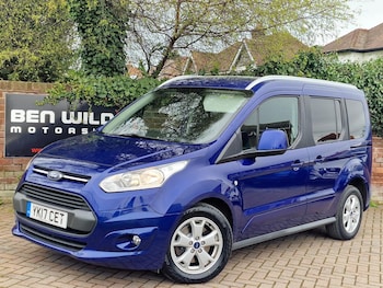 Used Ford Tourneo Connect 2017 for sale - 78289061: Photo