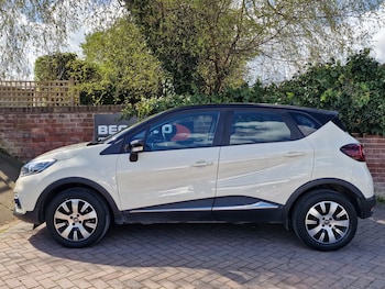 Used Renault Captur 2019 for sale - 78236691: Photo