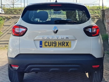 Used Renault Captur 2019 for sale - 78236691: Photo