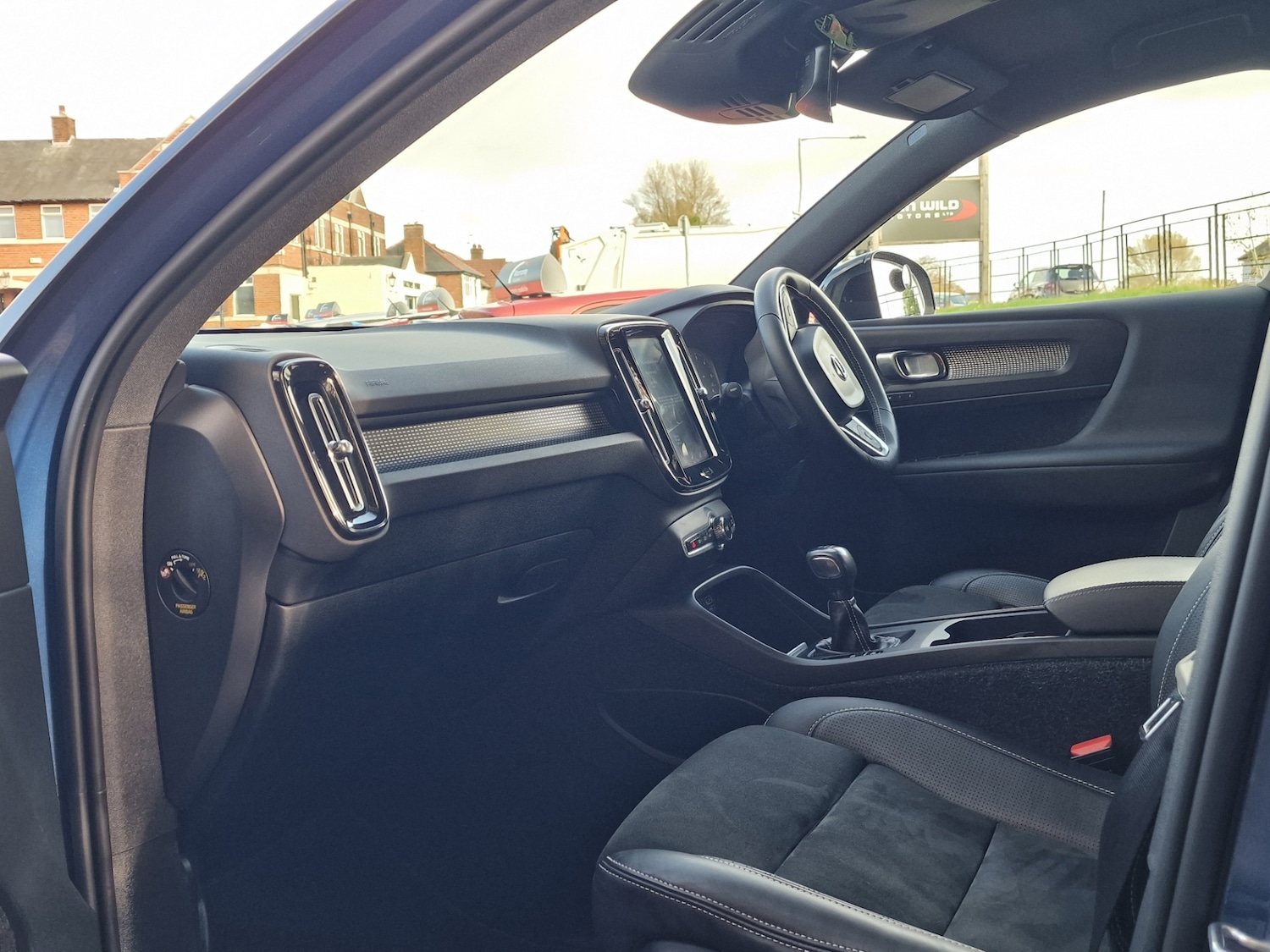 Used Volvo XC40 2019 for sale - 76415377: Photo 33