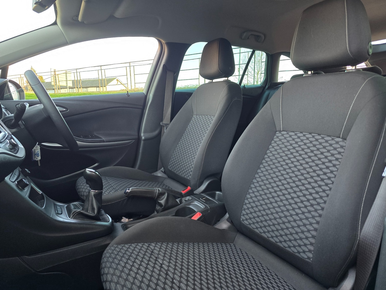 Used Vauxhall Astra 2019 for sale - 77025709: Photo 16