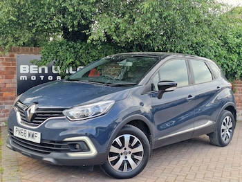 Used Renault Captur 2018 for sale - 78994916: Photo