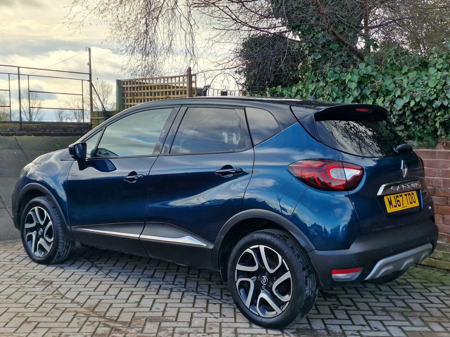 Used Renault Captur 2017 for sale - 77650591: Photo 10