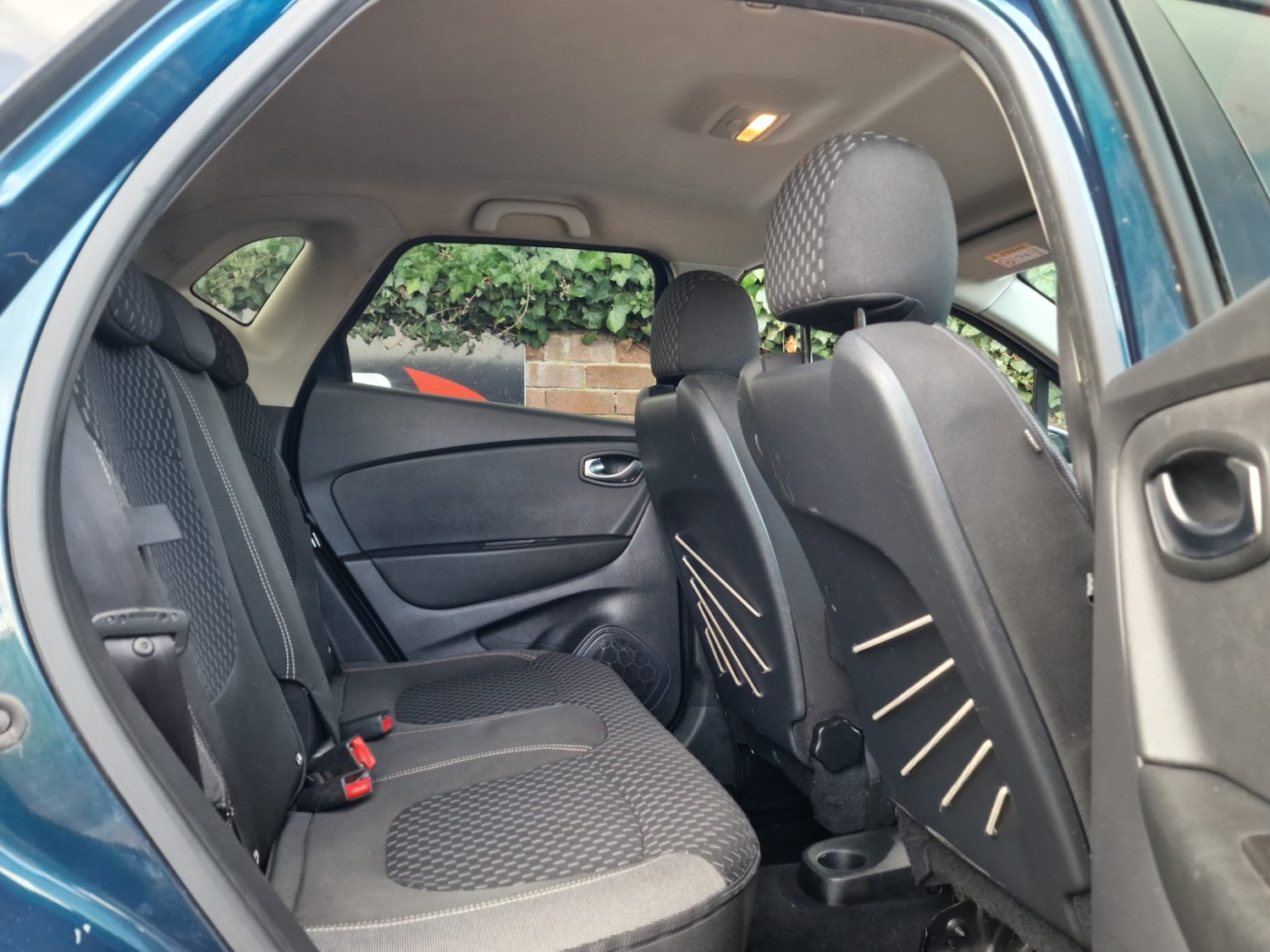 Used Renault Captur 2017 for sale - 77650591: Photo 22