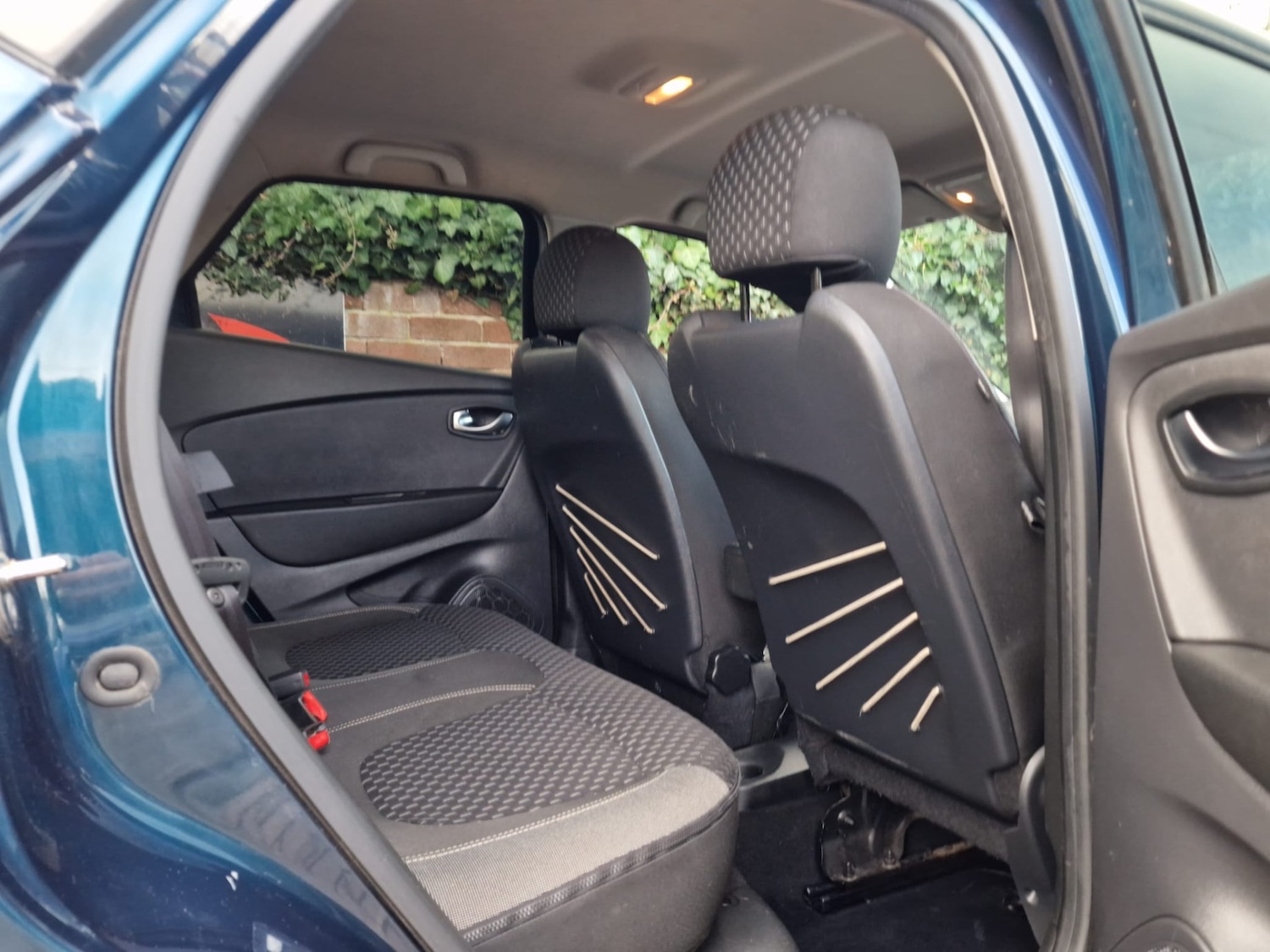 Used Renault Captur 2017 for sale - 77650591: Photo 23