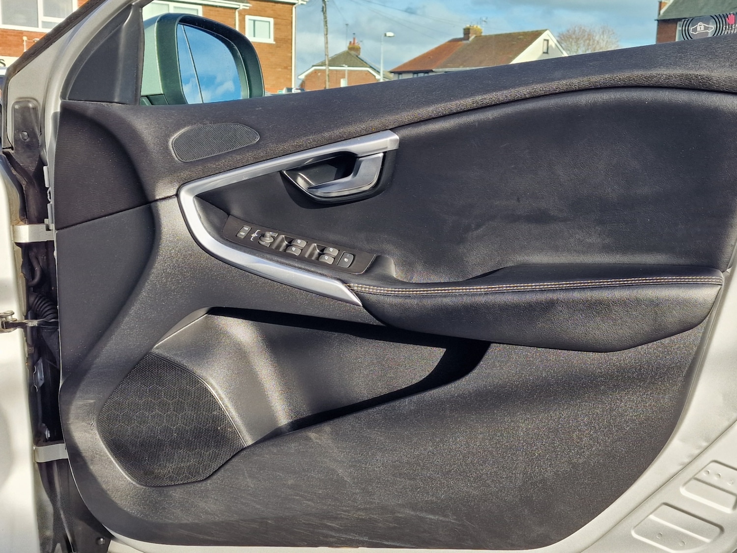 Used Volvo V40 2019 for sale - 77311321: Photo 34