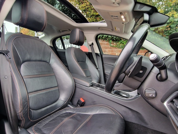 Used Jaguar XE 2024 for sale - 76265711: Photo 10