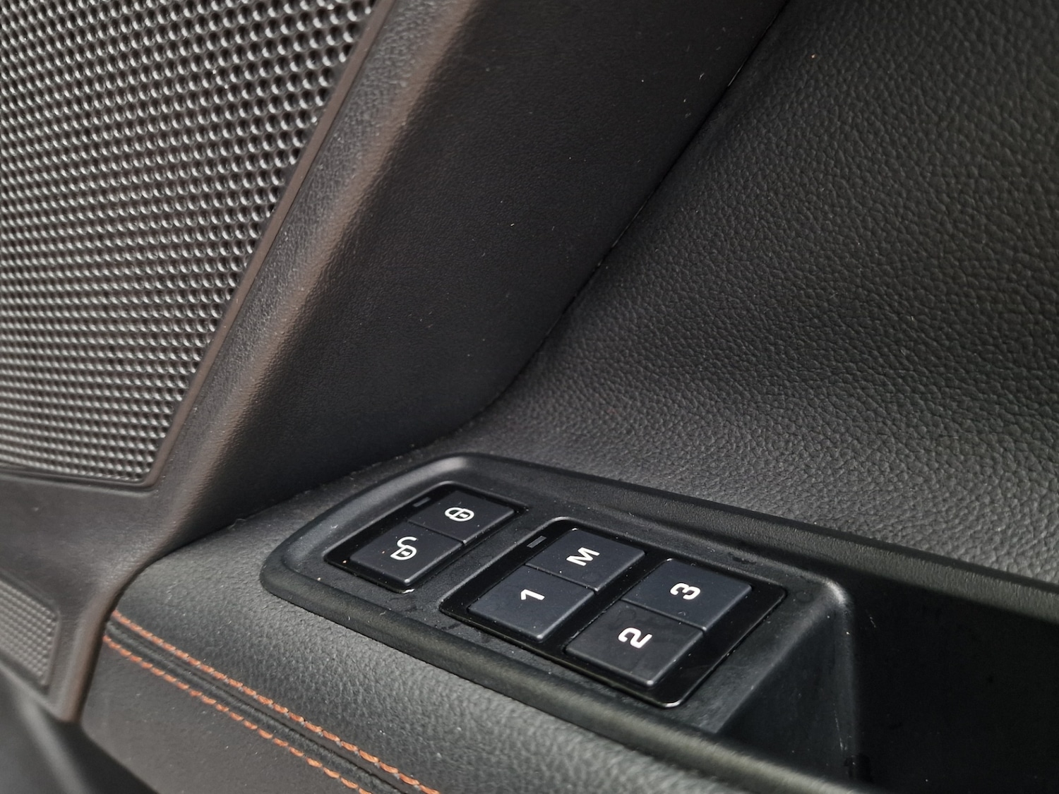 Used Jaguar XE 2024 for sale - 76265711: Photo 14