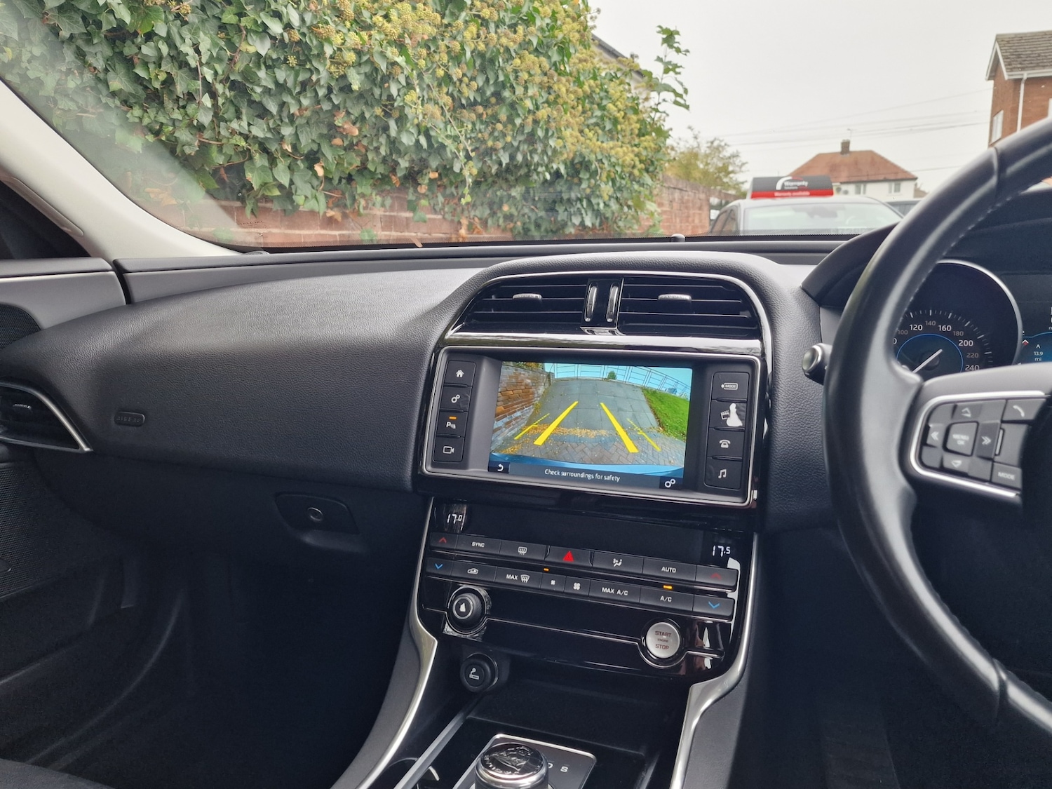 Used Jaguar XE 2024 for sale - 76265711: Photo 24