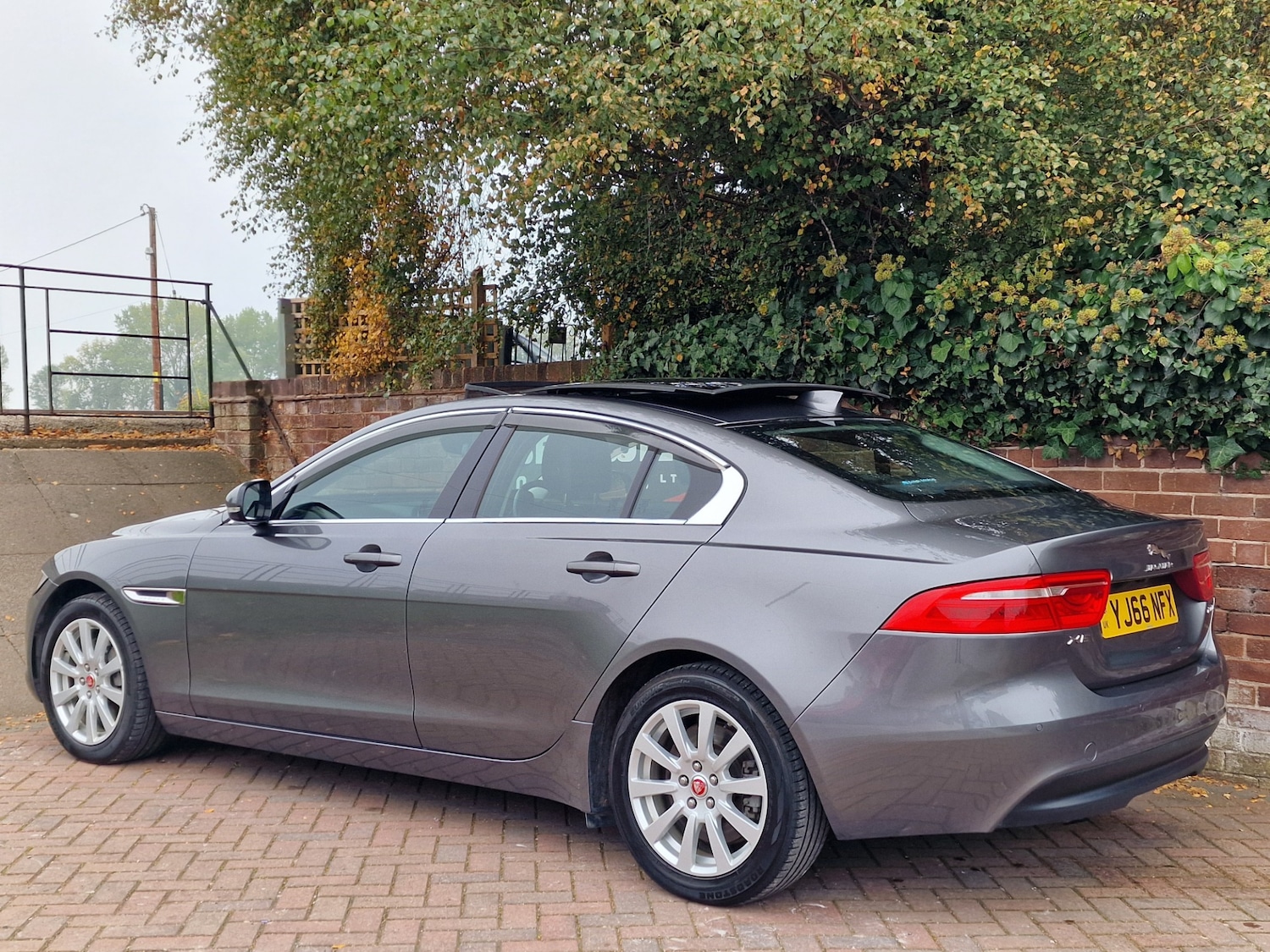 Used Jaguar XE 2024 for sale - 76265711: Photo 3