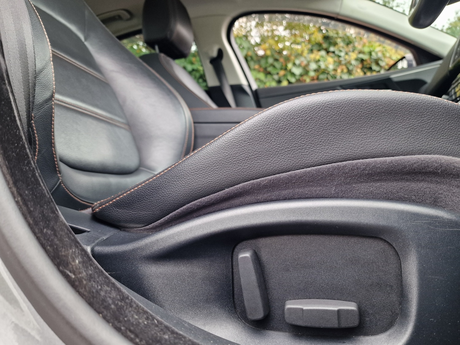 Used Jaguar XE 2024 for sale - 76265711: Photo 35