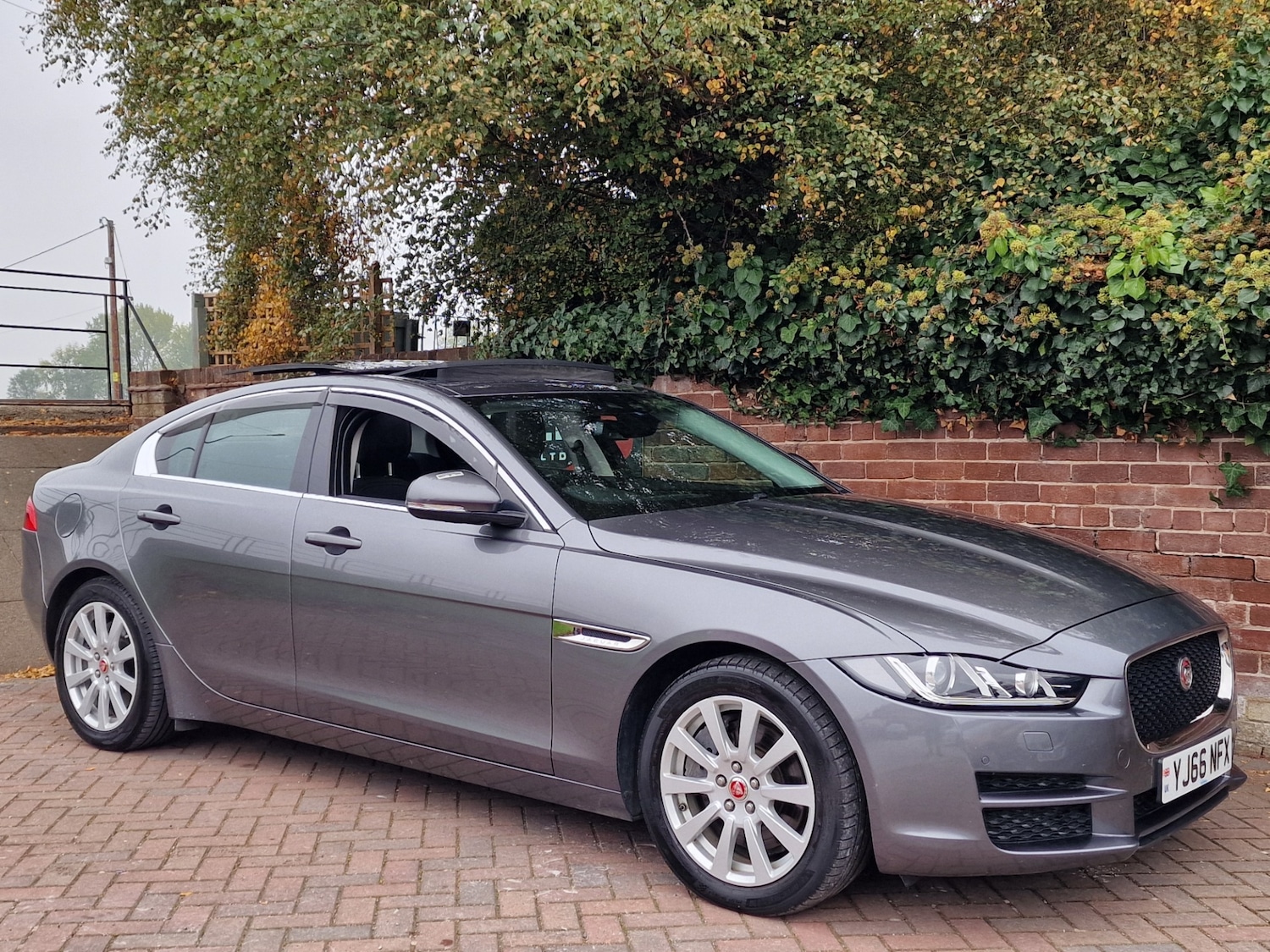 Used Jaguar XE 2024 for sale - 76265711: Photo 9