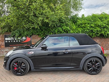 Used MINI Convertible 2017 for sale - 78817665: Photo