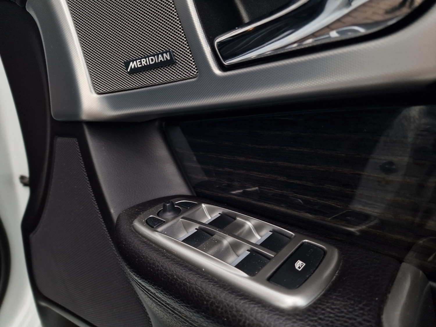 Used Jaguar XF 2015 for sale - 77135971: Photo 13