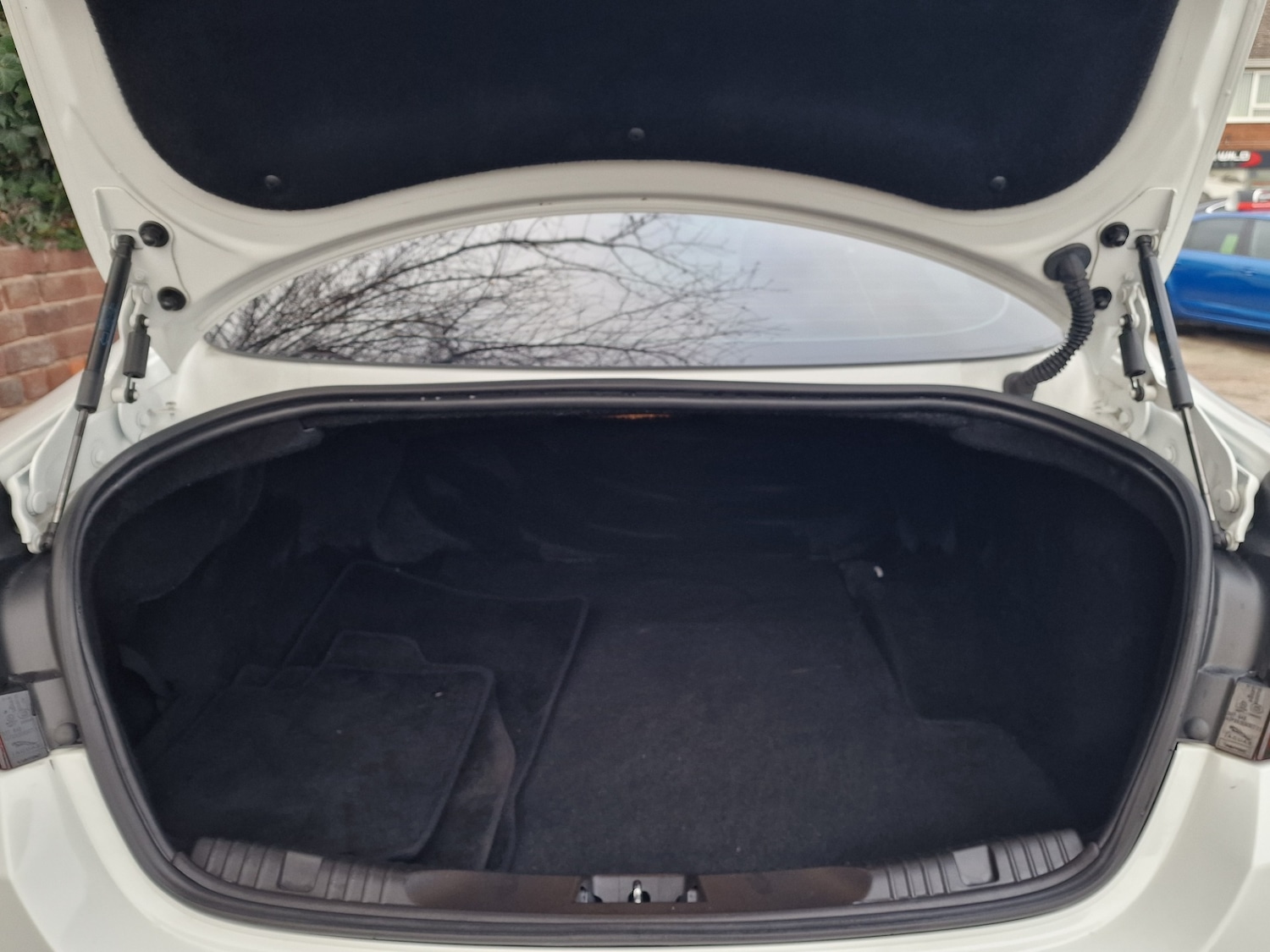 Used Jaguar XF 2015 for sale - 77135971: Photo 16