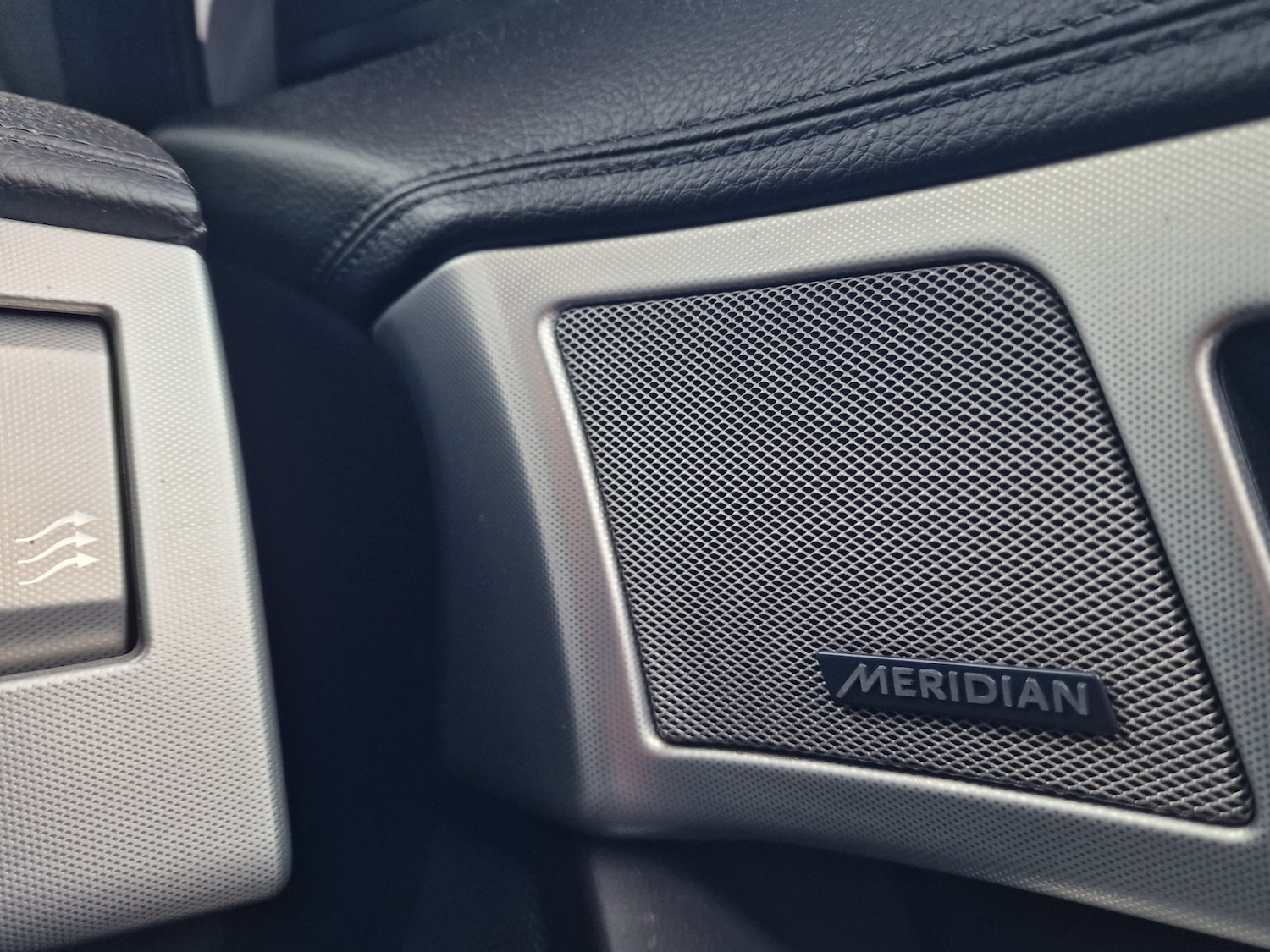 Used Jaguar XF 2015 for sale - 77135971: Photo 20