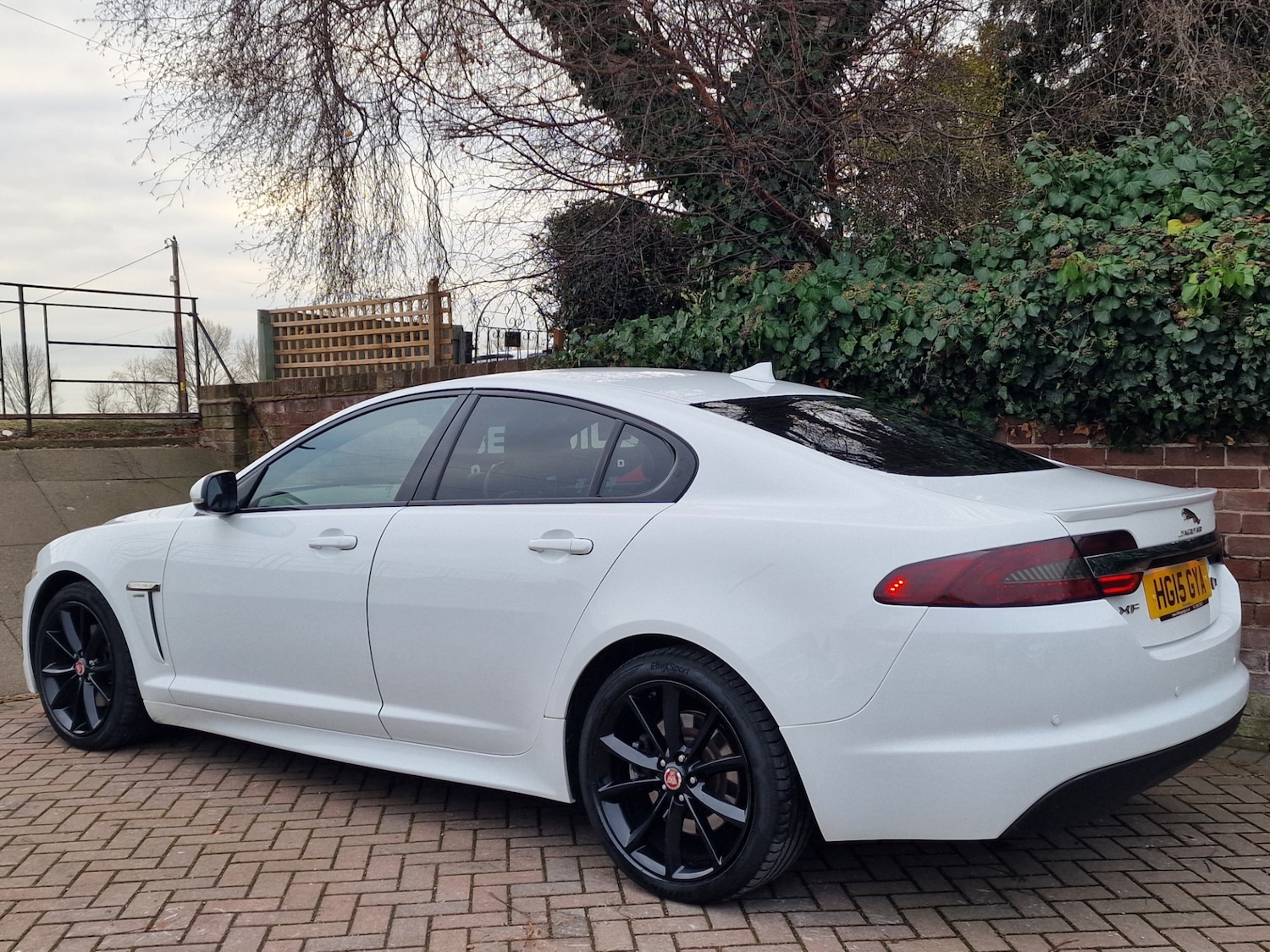 Used Jaguar XF 2015 for sale - 77135971: Photo 3