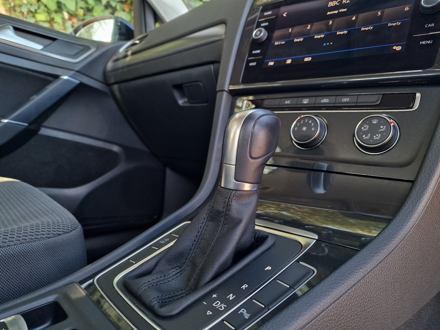 Used Volkswagen Golf 2018 for sale - 76078868: Photo 12