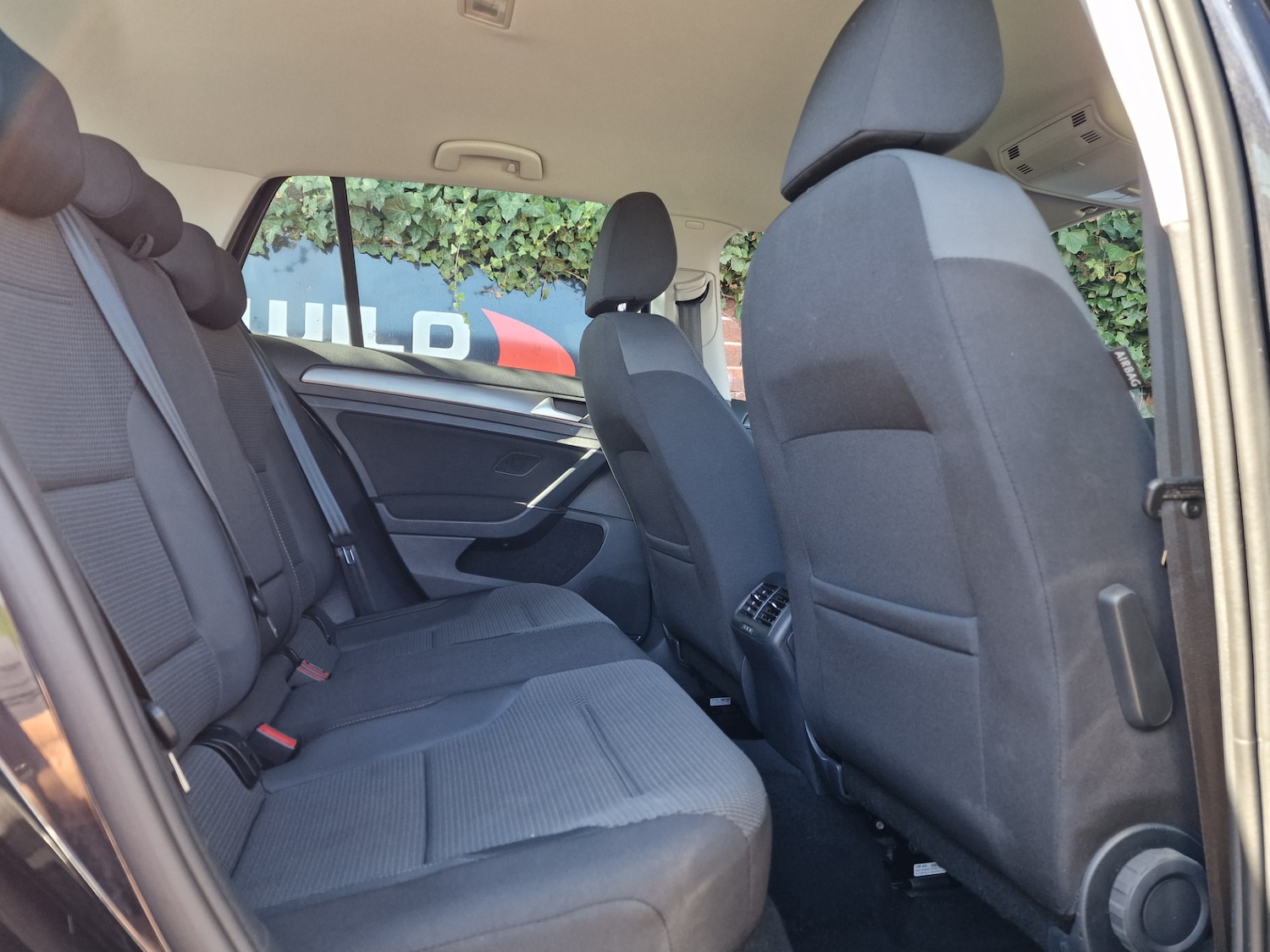 Used Volkswagen Golf 2018 for sale - 76078868: Photo 19