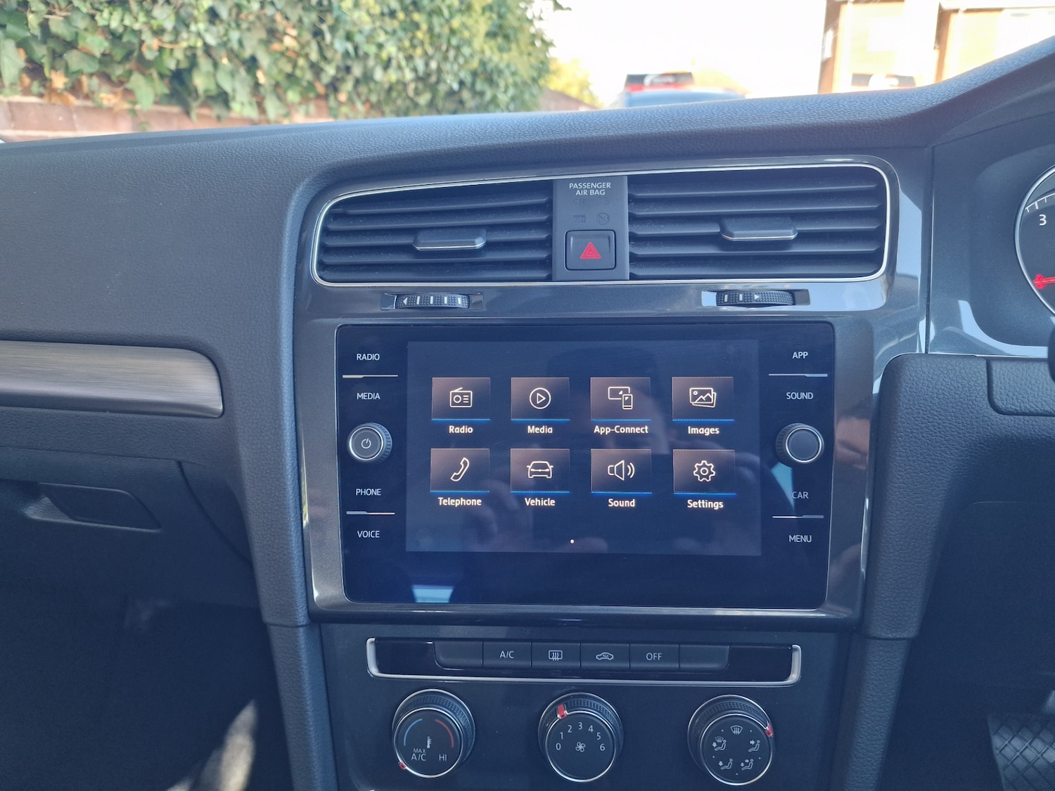 Used Volkswagen Golf 2018 for sale - 76078868: Photo 22