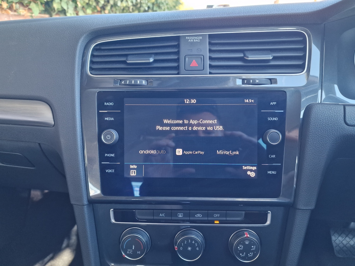 Used Volkswagen Golf 2018 for sale - 76078868: Photo 24