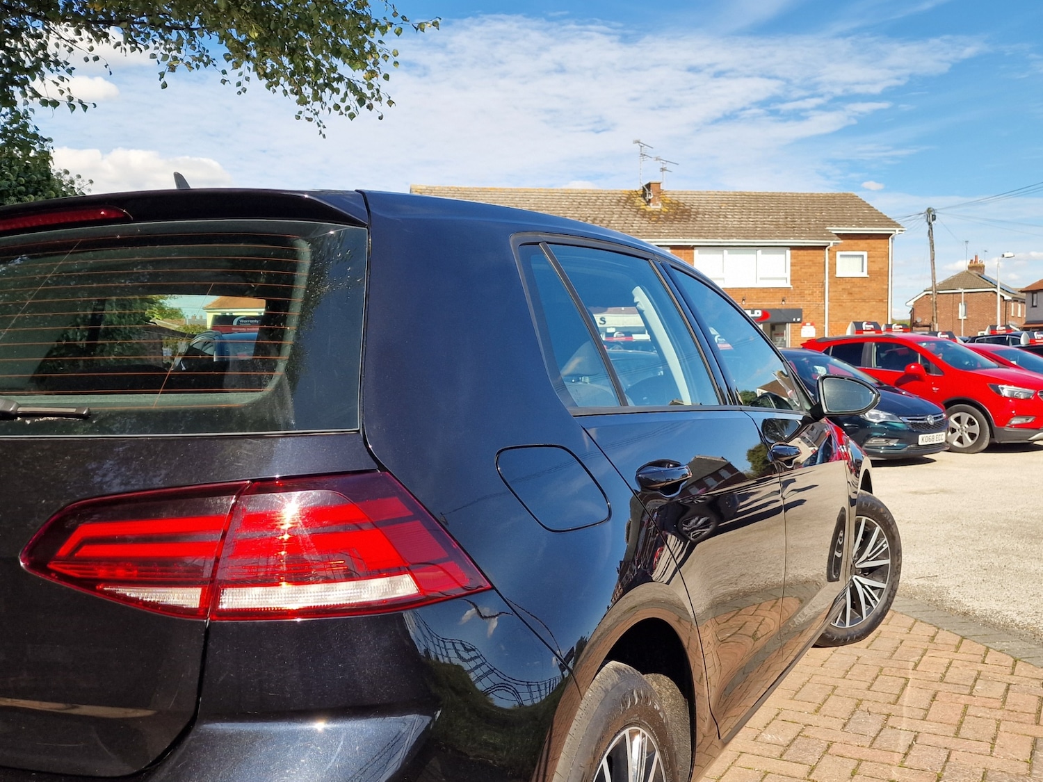 Used Volkswagen Golf 2018 for sale - 76078868: Photo 29