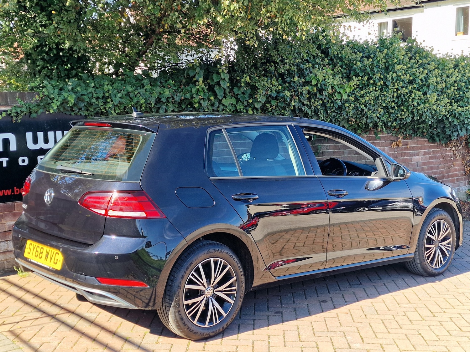 Used Volkswagen Golf 2018 for sale - 76078868: Photo 7