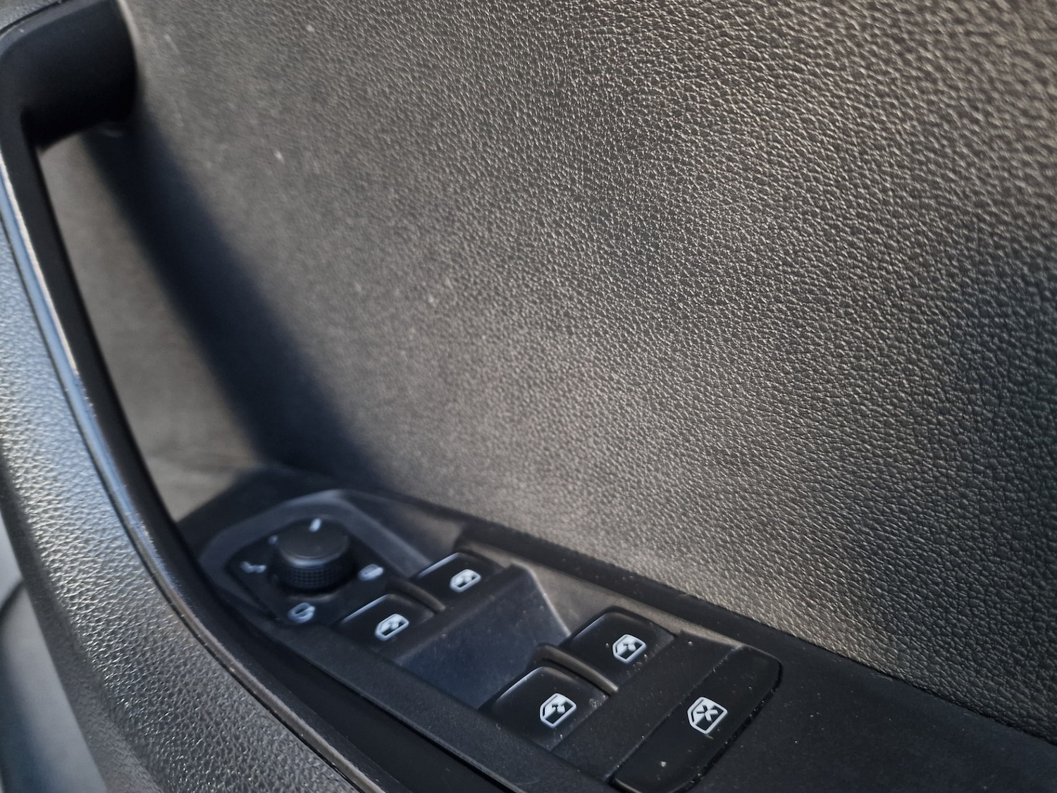 Used Skoda Karoq 2021 for sale - 76684716: Photo 18