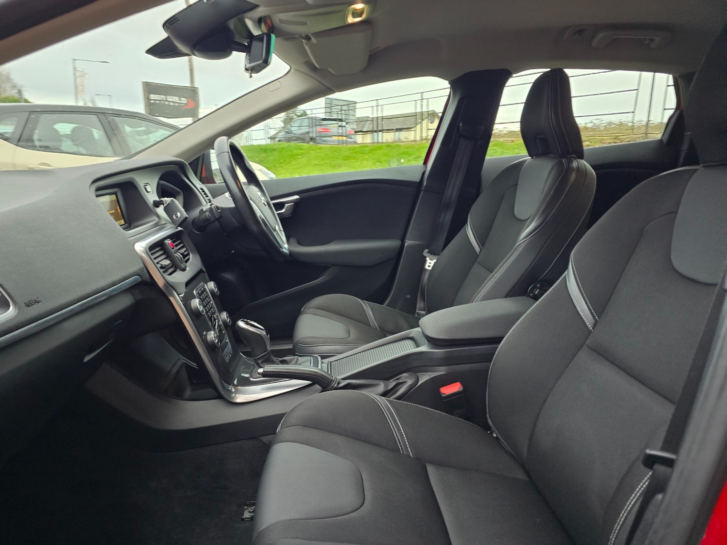 Used Volvo V40 2017 for sale - 76835035: Photo 20