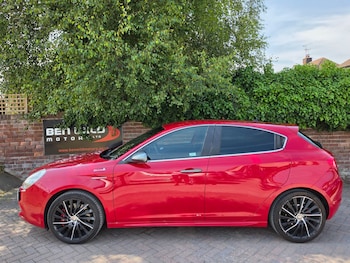 Used Alfa Romeo Giulietta 2015 for sale - 79272333: Photo