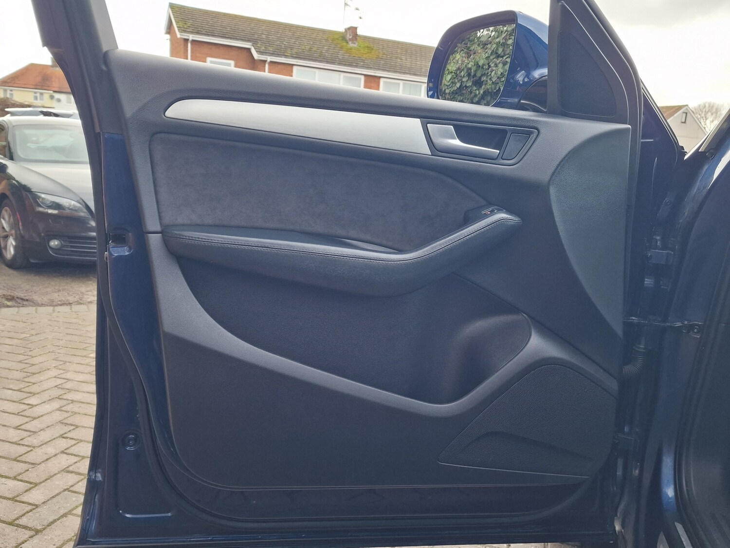 Used Audi Q5 2015 for sale - 77476859: Photo 33