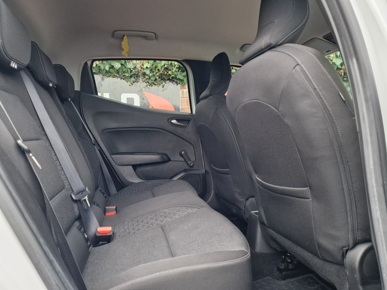 Used Renault Clio 2020 for sale - 77160063: Photo 17