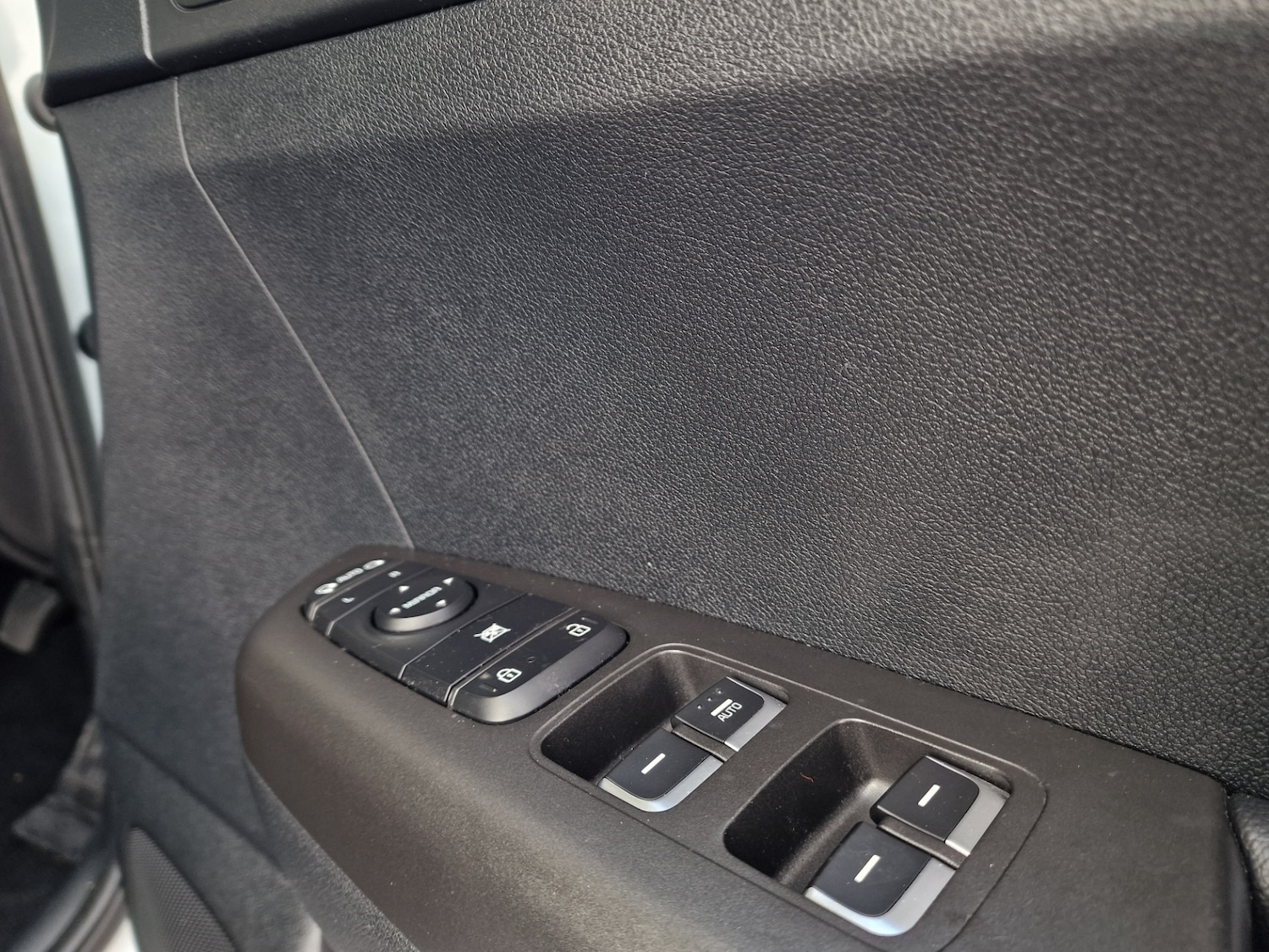 Used Kia Sportage 2017 for sale - 76392368: Photo 14