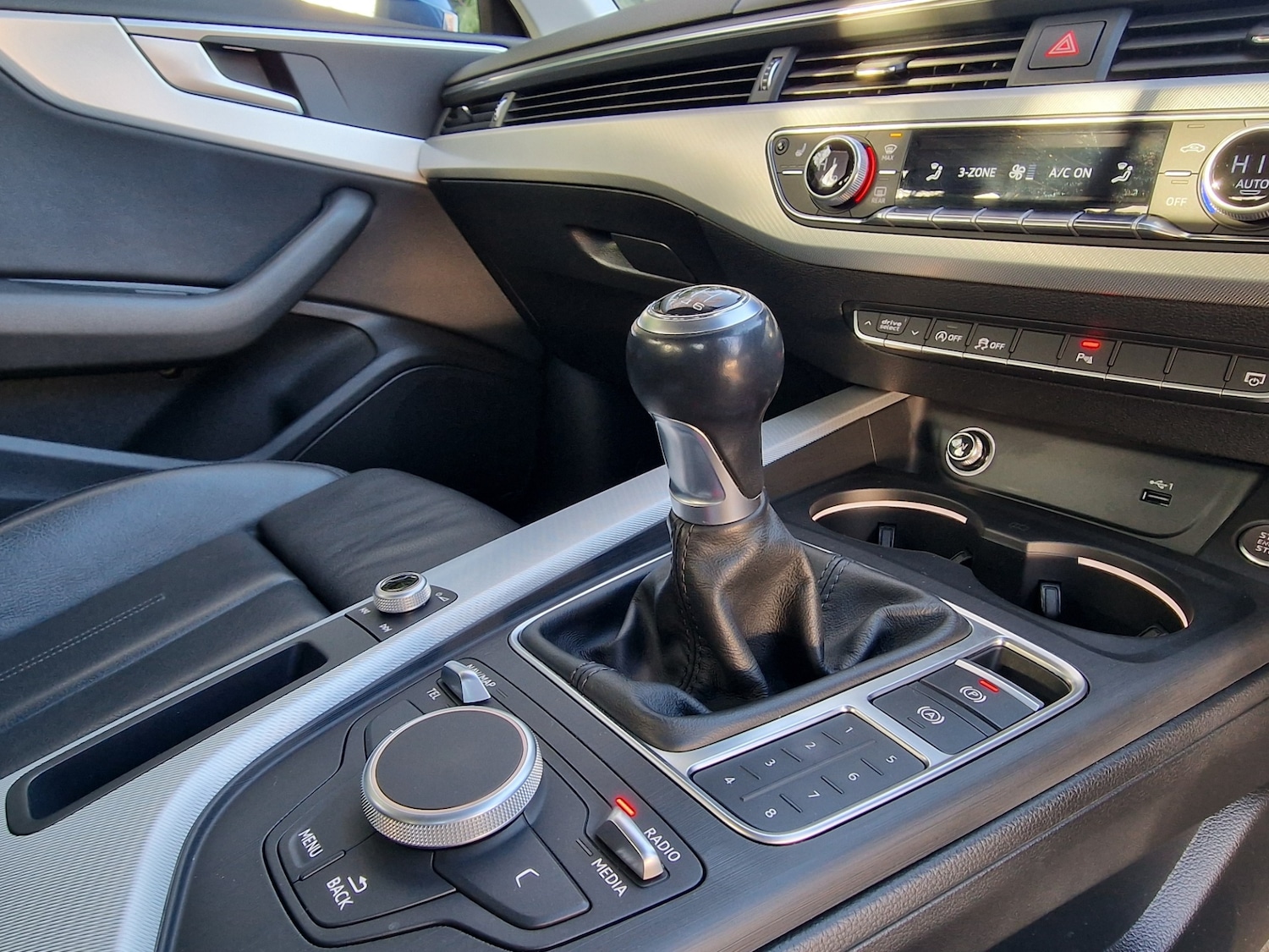 Used Audi A4 2018 for sale - 76895033: Photo 12