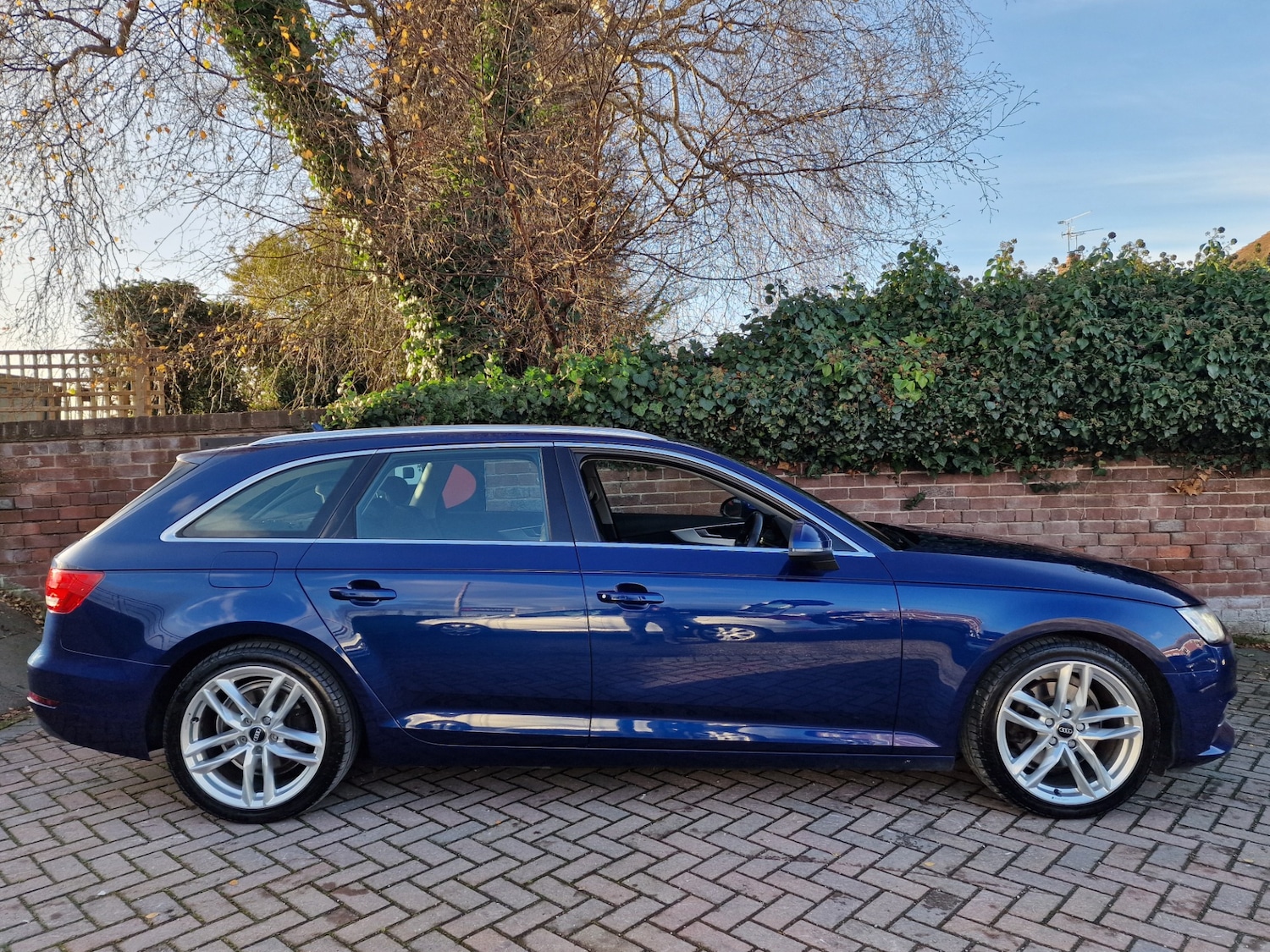 Used Audi A4 2018 for sale - 76895033: Photo 8
