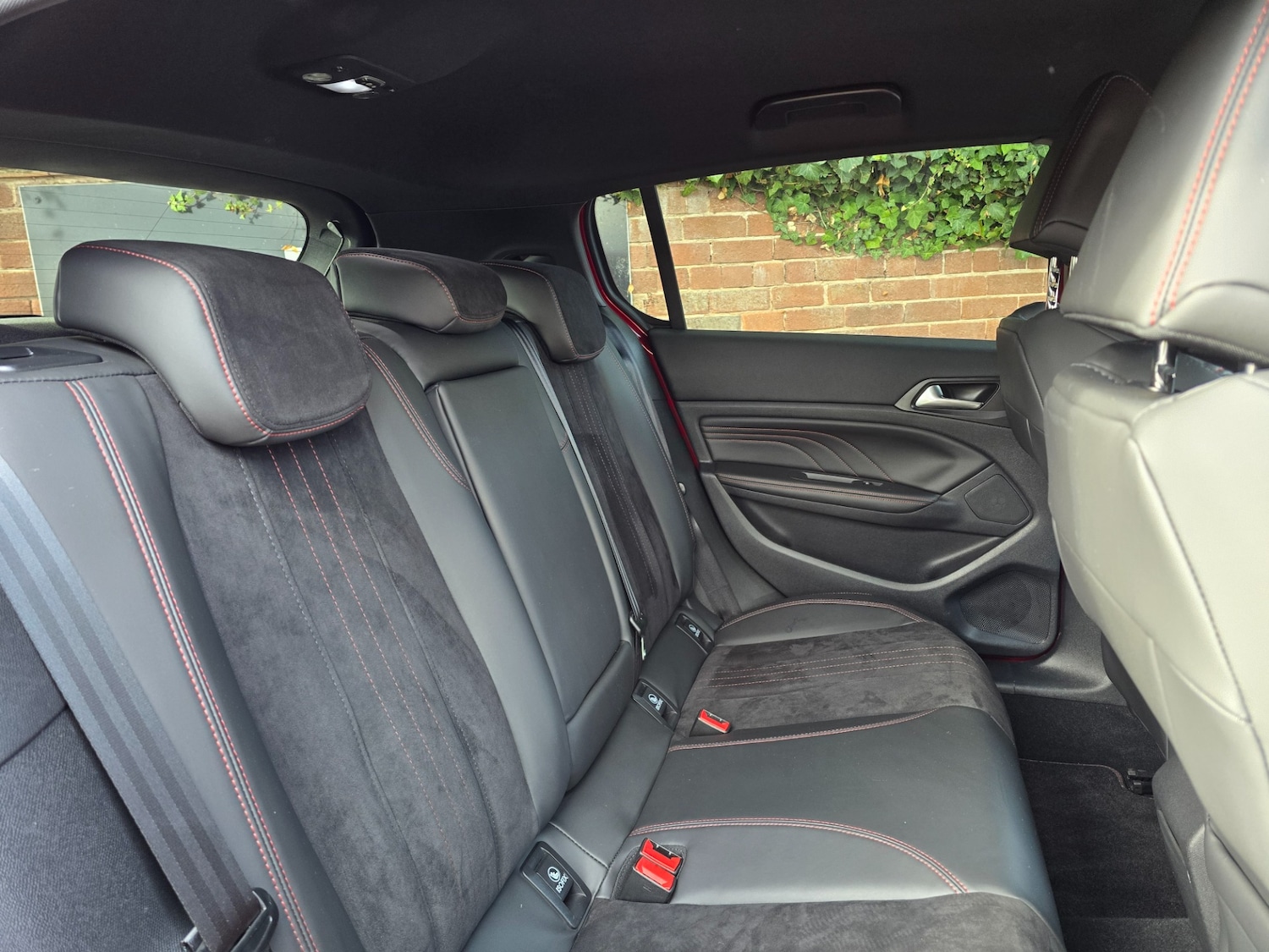 Used Peugeot 308 2016 for sale - 76375677: Photo 17