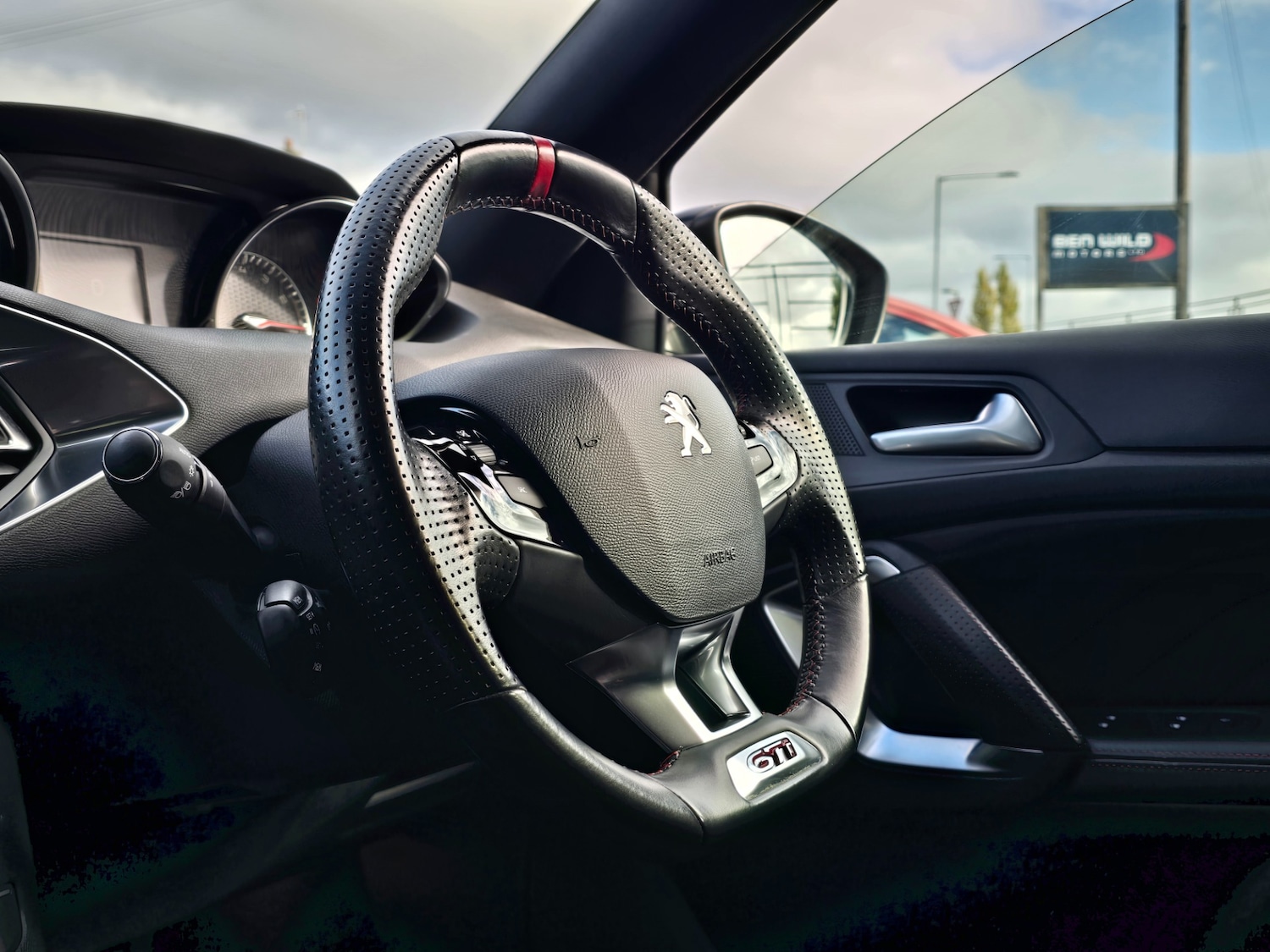 Used Peugeot 308 2016 for sale - 76375677: Photo 24