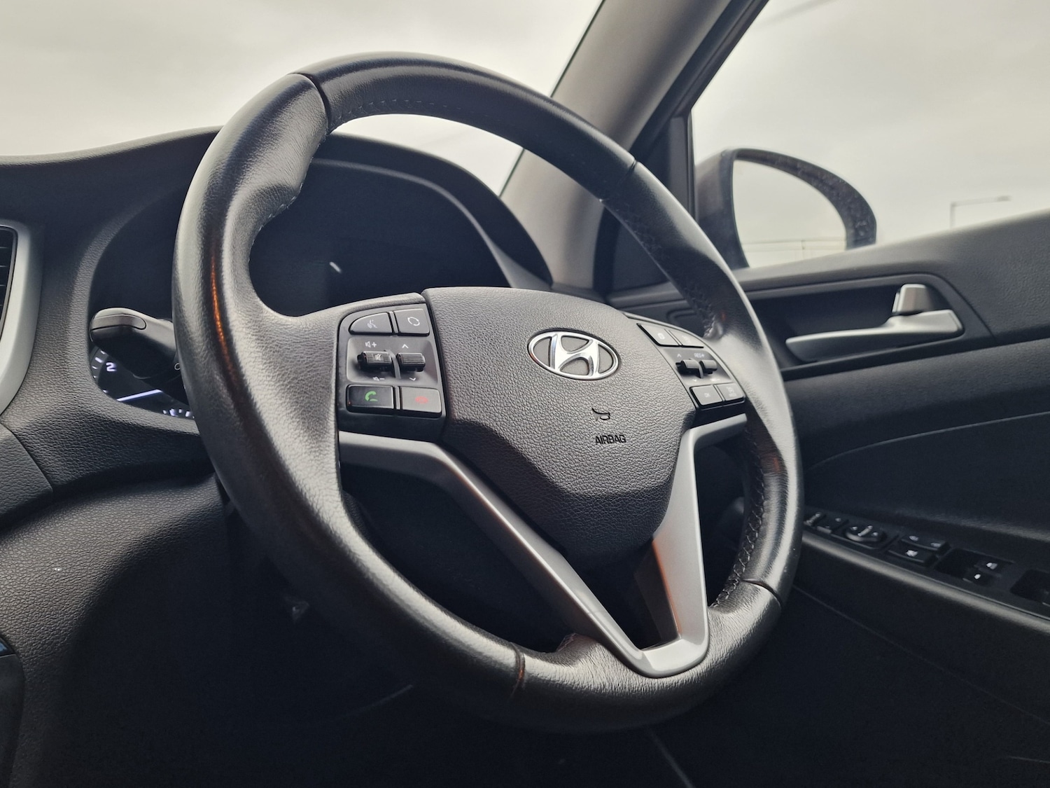 Used Hyundai TUCSON 2018 for sale - 77802296: Photo 17
